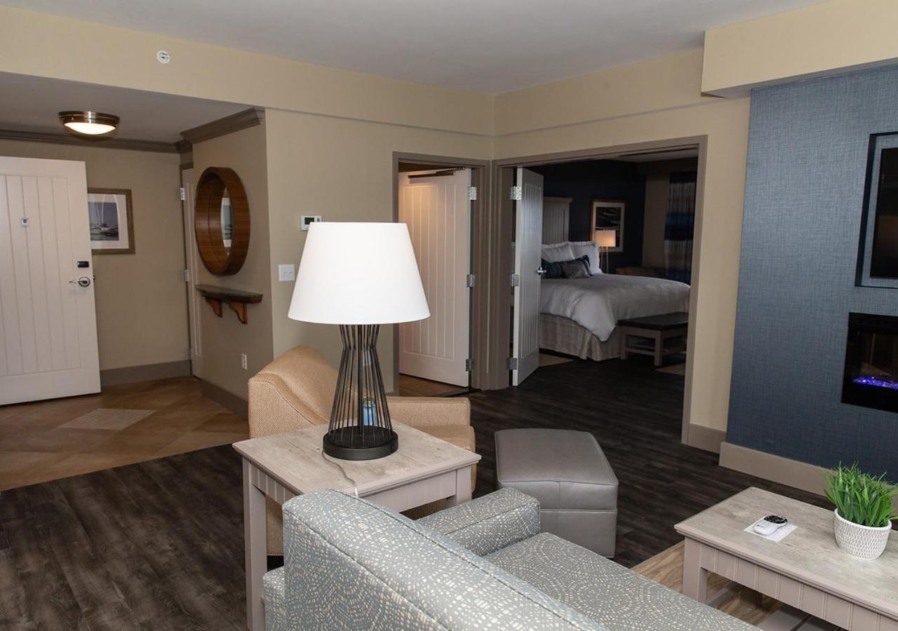 Chautauqua Harbor Hotel - Jamestown Celoron Eksteriør billede
